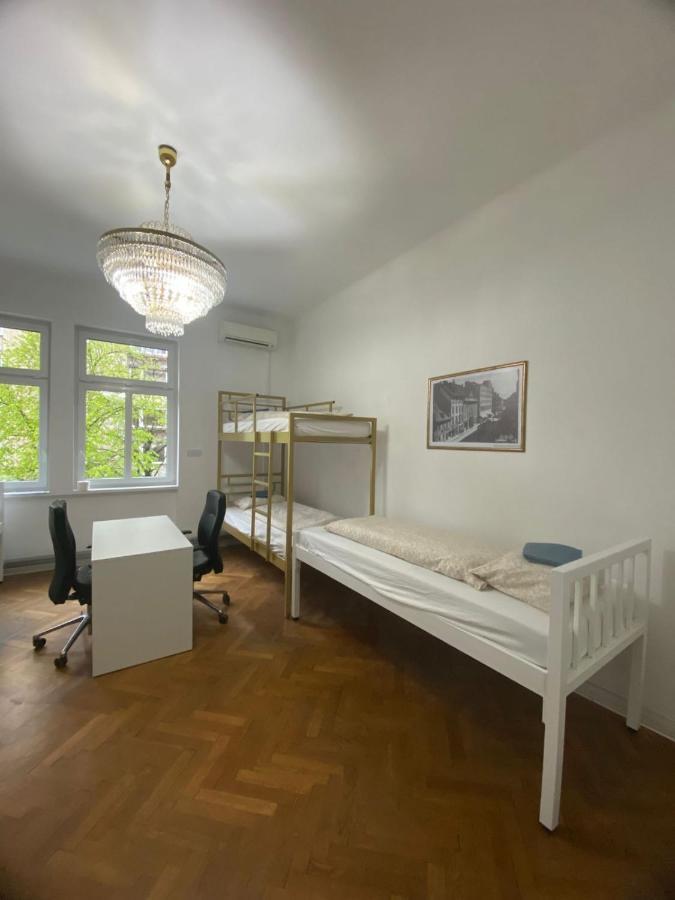 Rooms Miklosiceva Ljubljana Eksteriør bilde