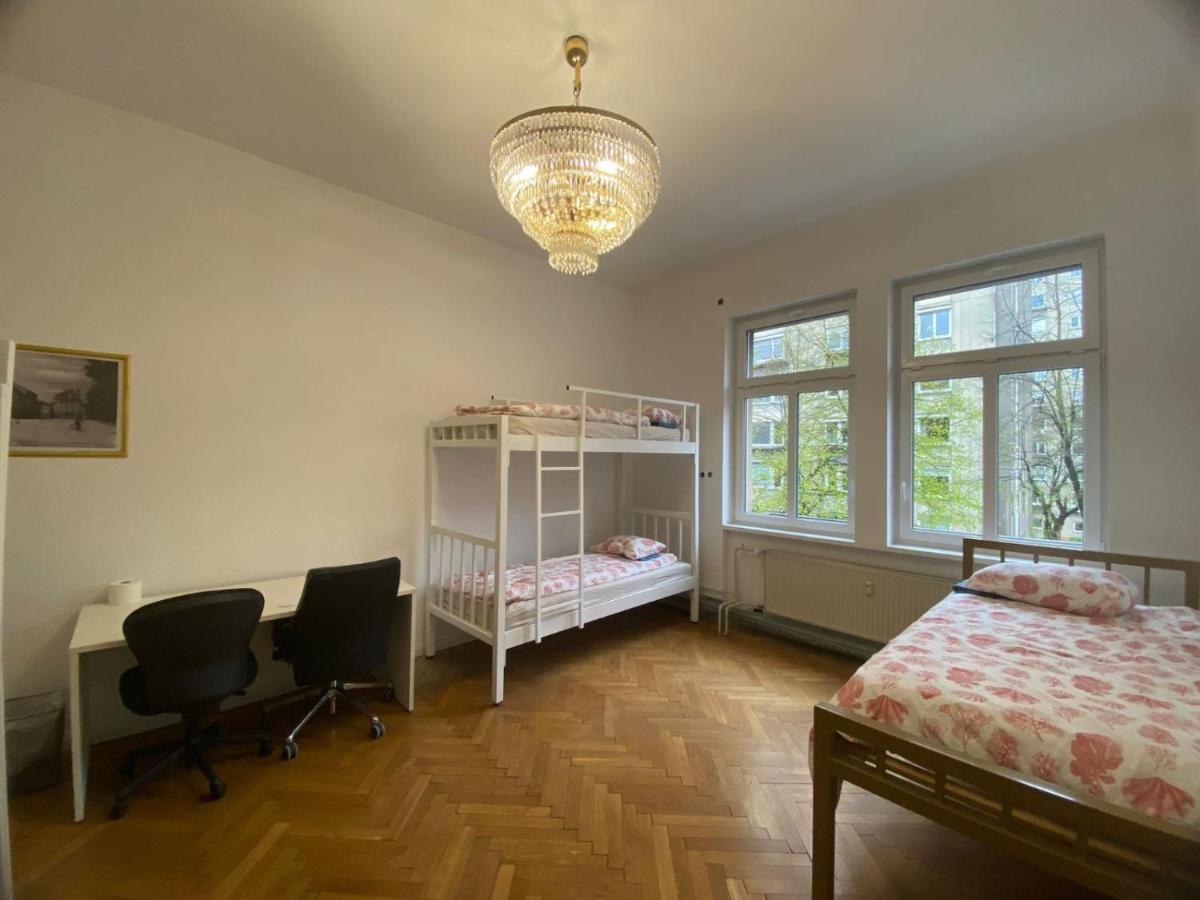 Rooms Miklosiceva Ljubljana Eksteriør bilde