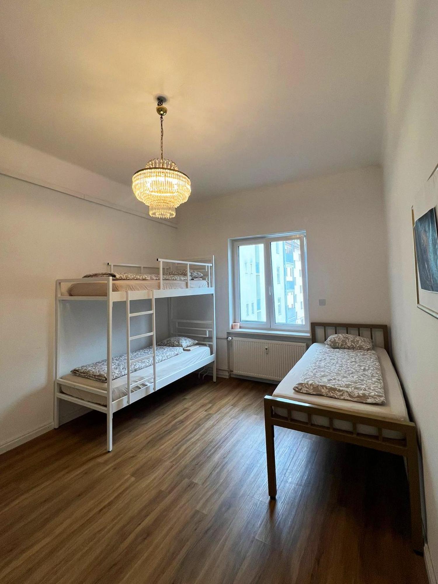 Rooms Miklosiceva Ljubljana Eksteriør bilde