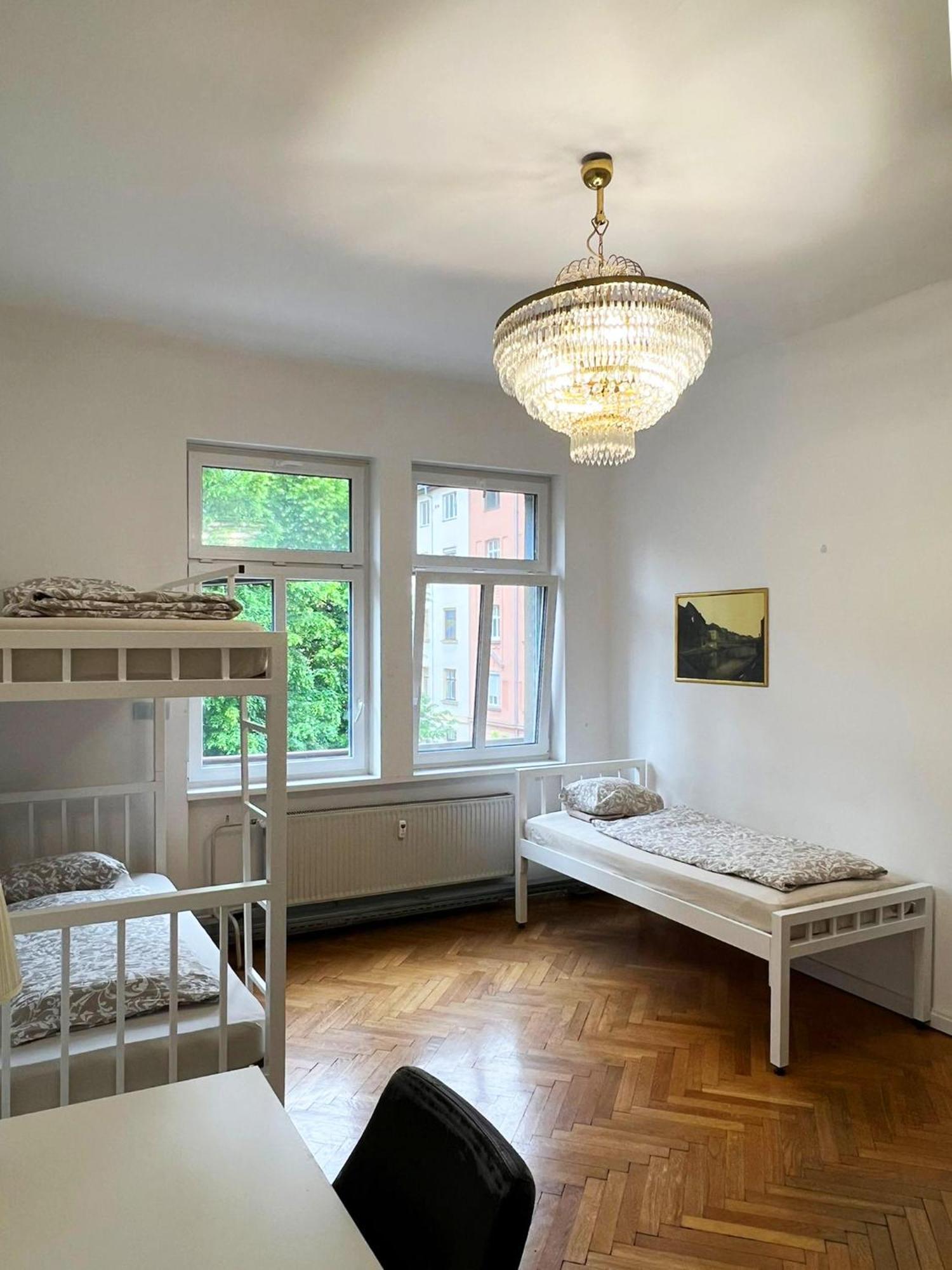 Rooms Miklosiceva Ljubljana Eksteriør bilde