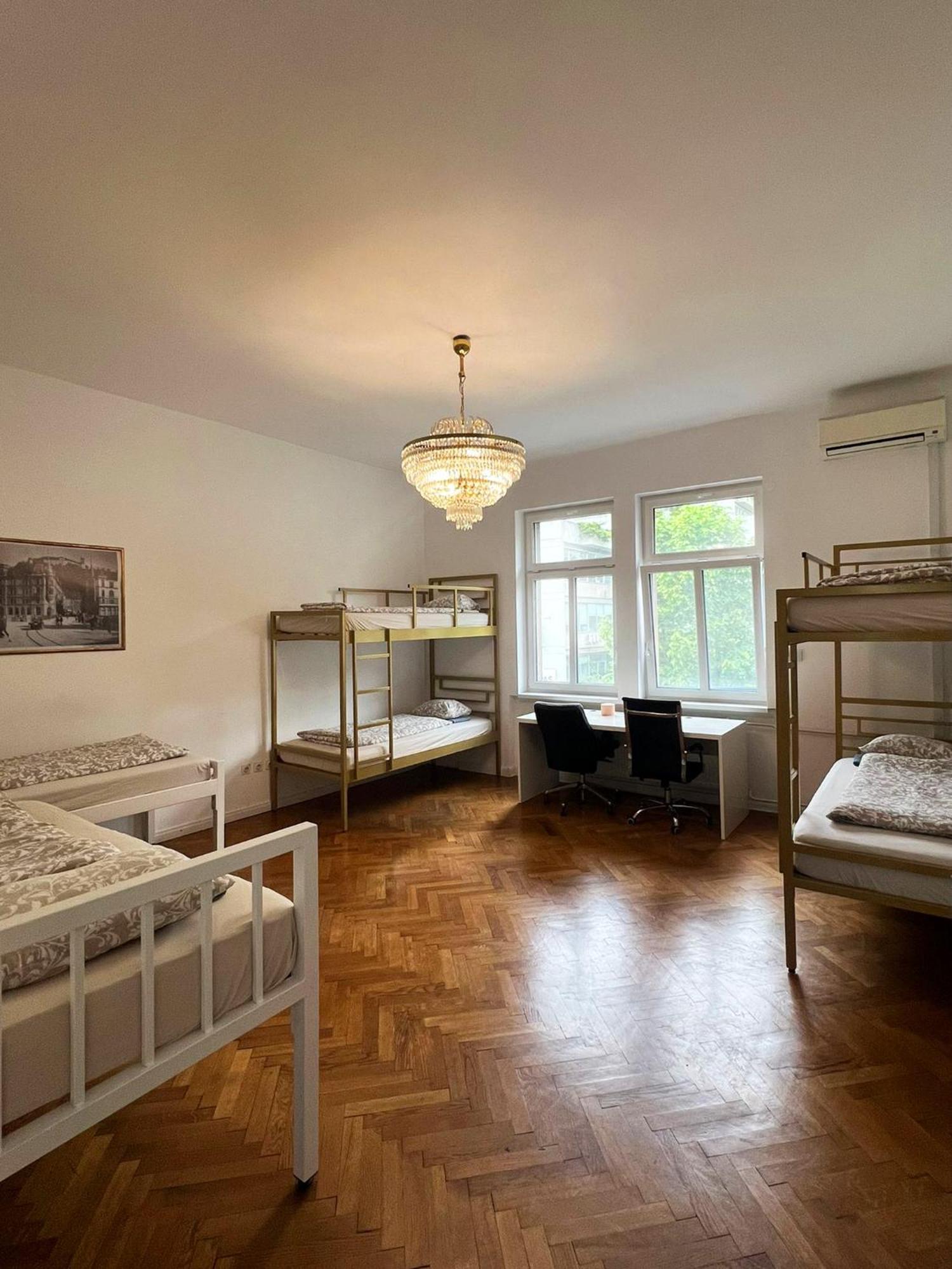 Rooms Miklosiceva Ljubljana Eksteriør bilde